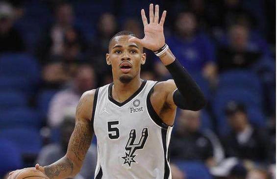 队医团队已 队医团队已