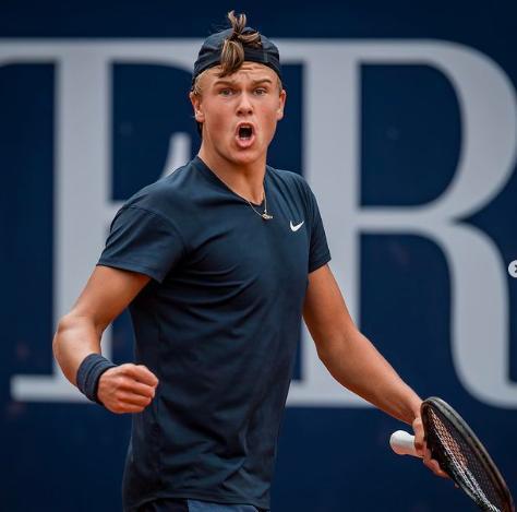 彻教练员的 彻教练员的