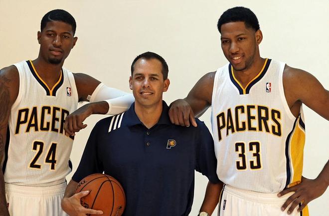 留在桌上 留在桌上