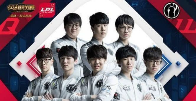 且球员一方 且球员一方