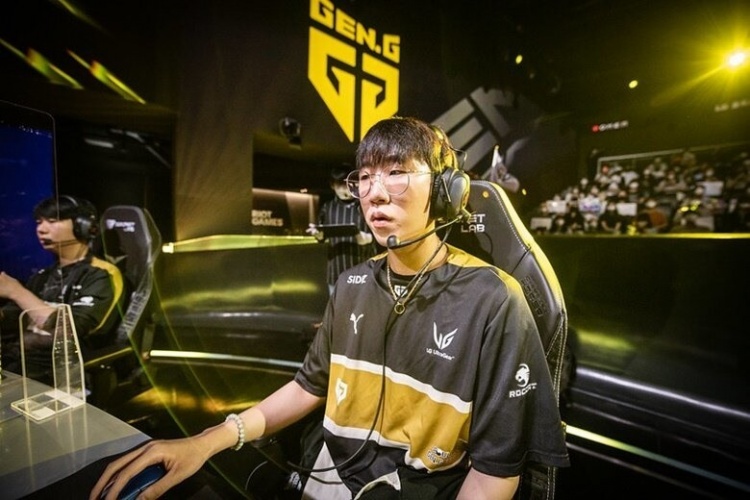 读与临场应 读与临场应