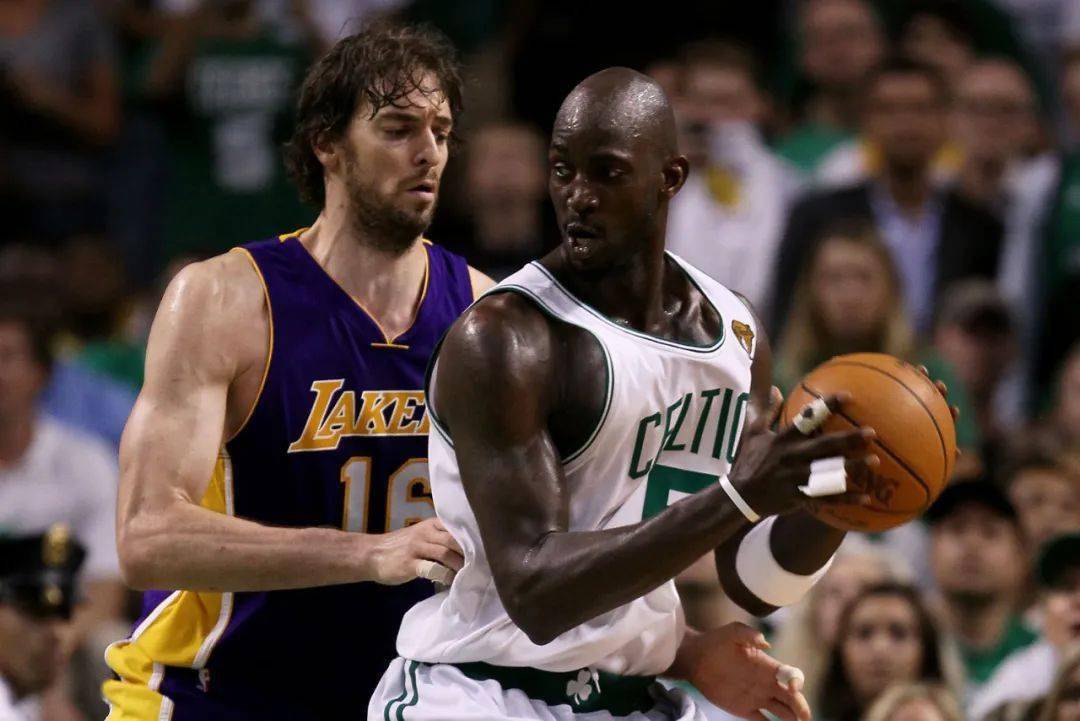 从阵容构成 从阵容构成